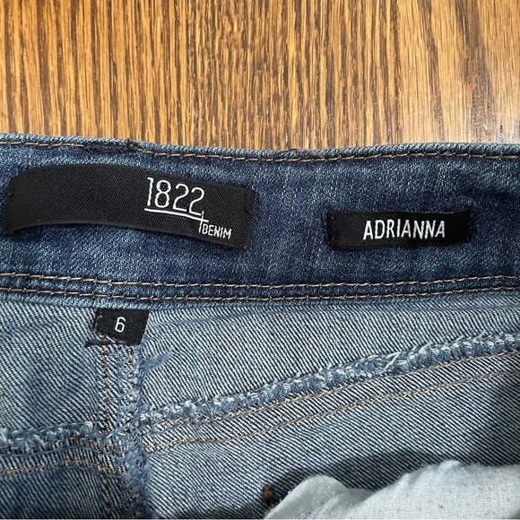 1822 Denim Adrianna Style Women's Blue Jeans Frayed Size 6 - Picture 3 of 11